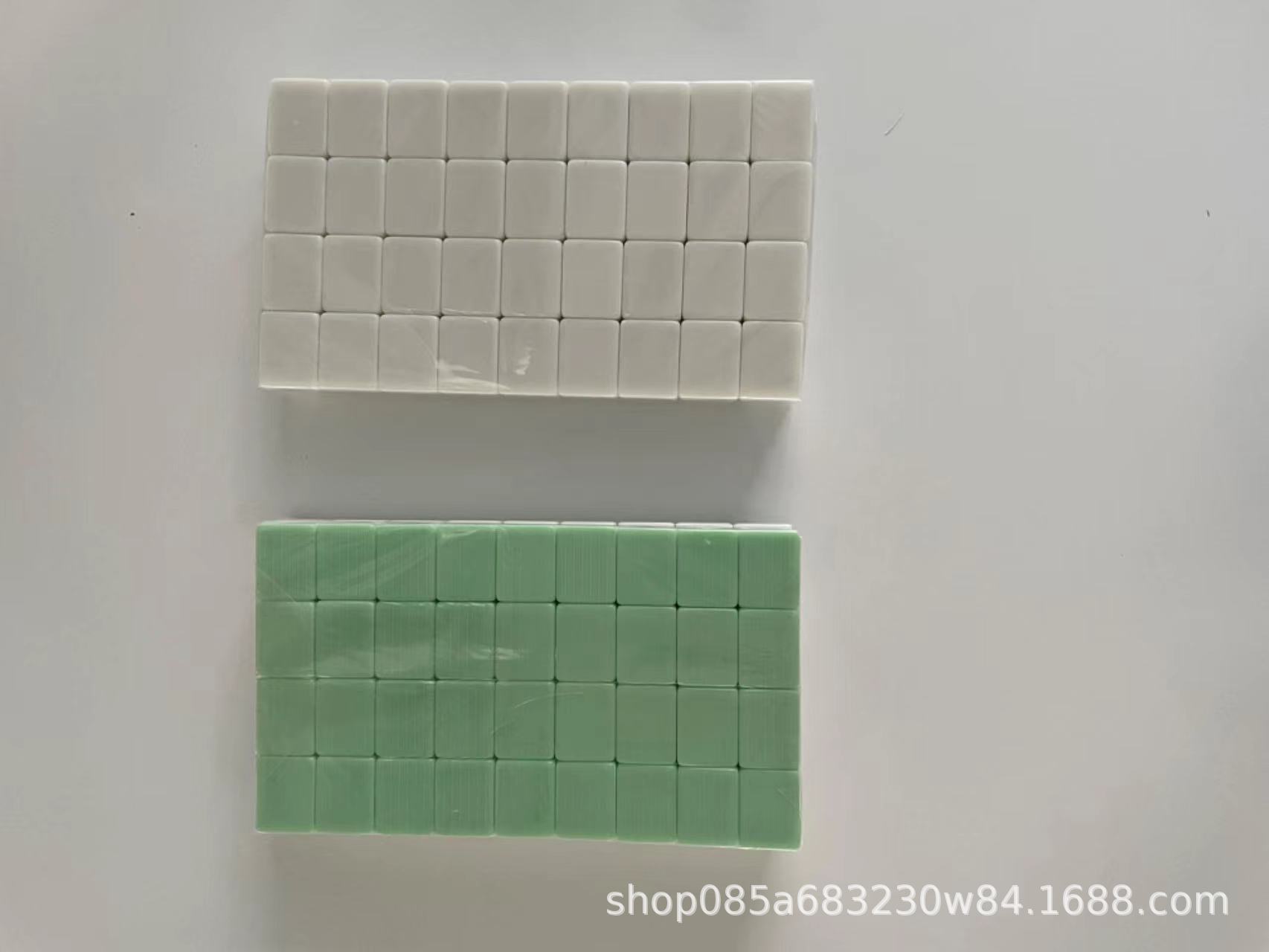 Green-tinted blank mahjong tiles, 36 mm